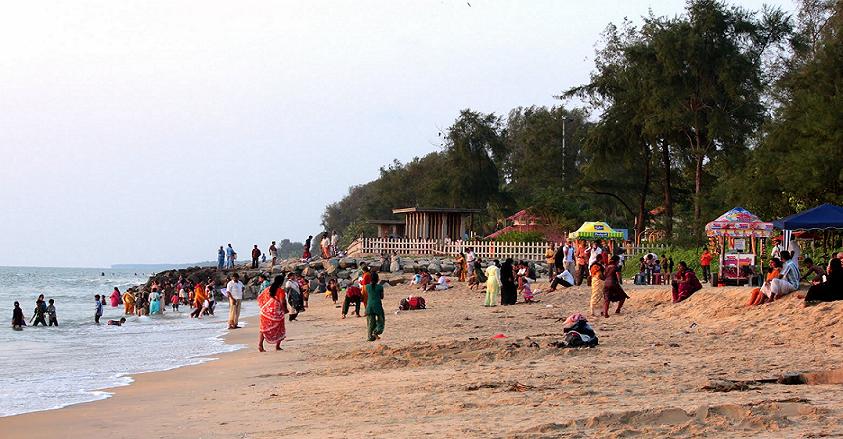 Snehatheeram Beach